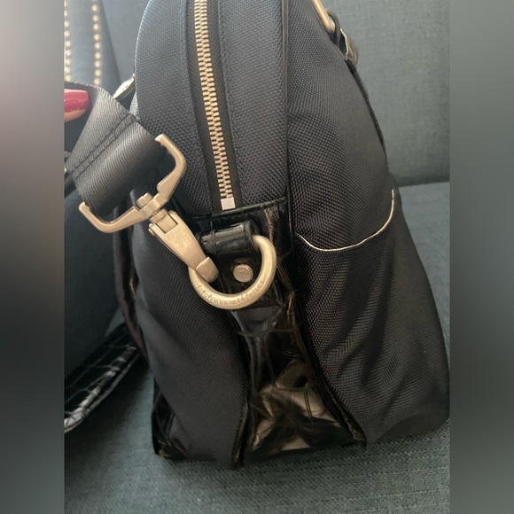 Lululemon Large Vintage Rare Gym/Travel Carry On Tote Shoulder Bag Navy & Silver - Picture 11 of 16